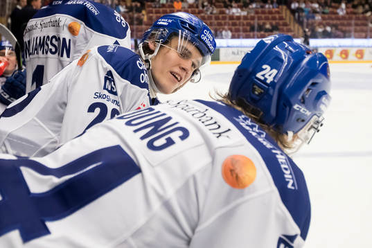 Leksands William Wikman  i ishockeymatchen i