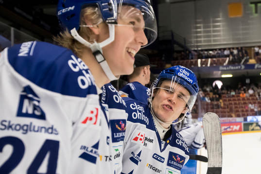 Leksands William Wikman  i ishockeymatchen i