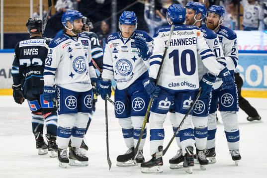 Leksands Jesper Ollas jublar