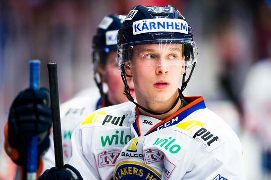 Växjös Elias Pettersson deppar
