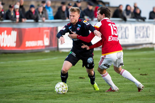 Helsingborgs Andreas Landgren och Degerfors Sebastian