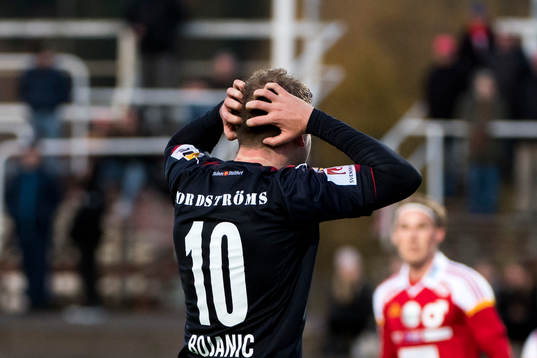 Helsingborgs Darijan Bojanic deppar