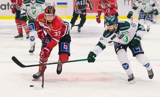 Örebros Christopher Mastomäki och Färjestads Dick