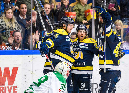 s Mattias Tedenby och Max Wärn jublar