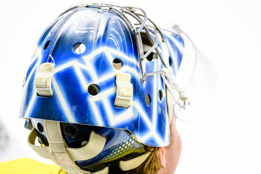 s målvakt Fredrik Pettersson-Wentzel´s målvaktsmask