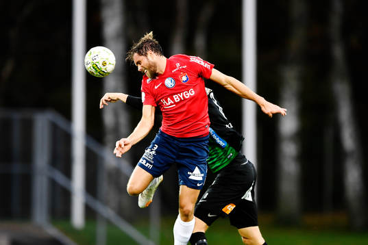 Örgrytes Johan Elmander nickar