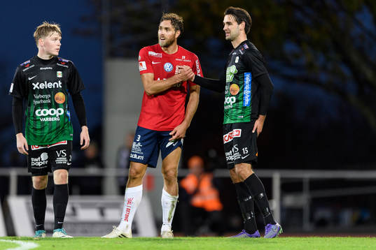 Bläddra bland fler bilder av Fotboll, Superettan, Varberg - Örgryte