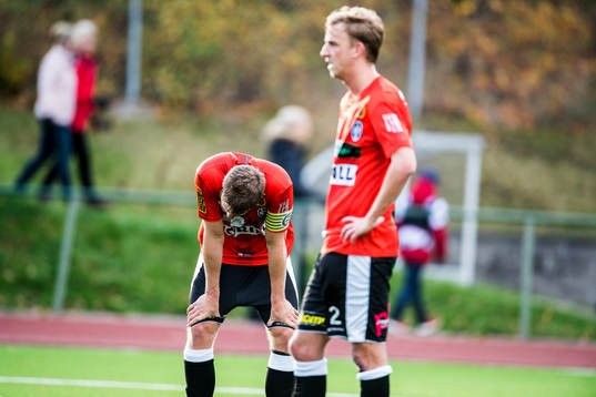 Landskronas Philip Andersson och Viktor Svensson deppar