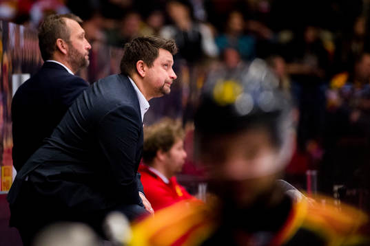 Moras tränare Mattias Karlin