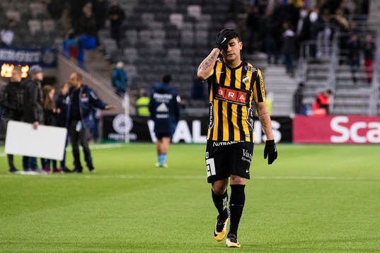 Häckens Paulinho deppar