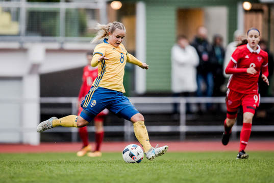Sveriges Ella Wallfur Skiljic