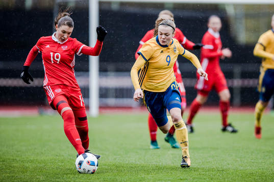 Sveriges Beata Olsson och Rysslands Anastasiia Shalimova