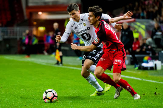 Pål André Helland of Rosenborg and Torgeir Børven of