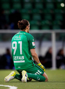 Norrköpings målvakt David Mitov Nilsson deppar