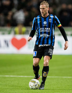 Sirius Christer Gustafsson med bollen