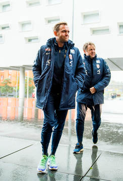 Martin Sjögren, head coach of Norway, and Bjarne Berntsen
