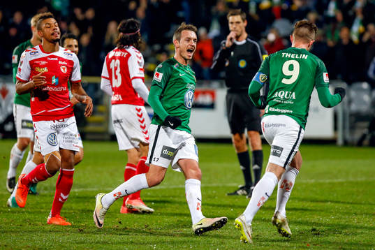 Jönköpings Daryl Smylie och Tommy Thelin jublar