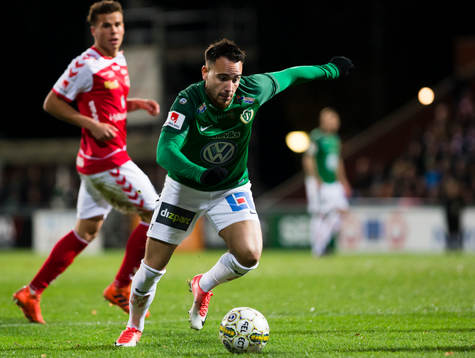 Jönköpings Dzenis Kozica skjuter