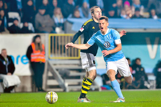 s Nils-Eric Johansson och Malmö FFs Markus Rosenberg