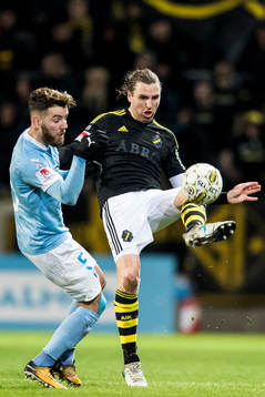 s Nils-Eric Johansson och Malmö FFs Erdal Rakip