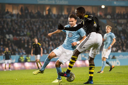 s Henok Goitom och Malmö FFs Andreas Vindheim