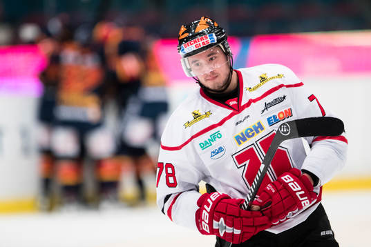 Örebros Victor Bartley deppar