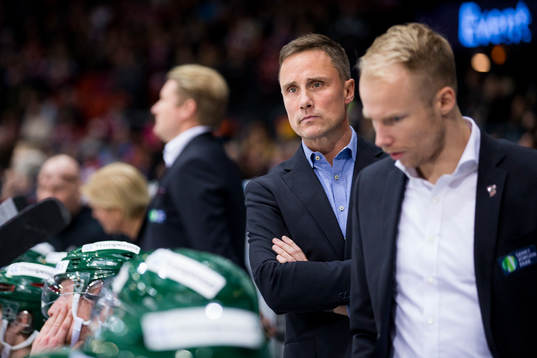 Frölundas tränare Roger Rönnberg och assisterande