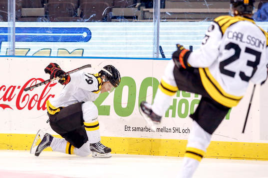 Brynäs Daniel Mannberg jublar