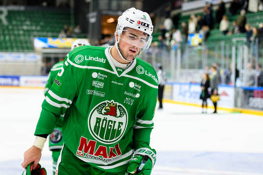 Rögles Alen Bibic deppar när han lämnar isen