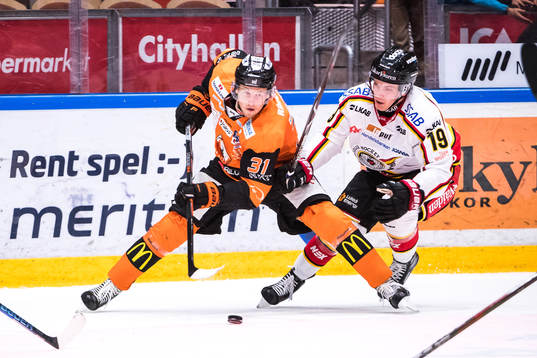 Karlskronas Marcus Paulsson  och Luleås Joonas Jalvanti