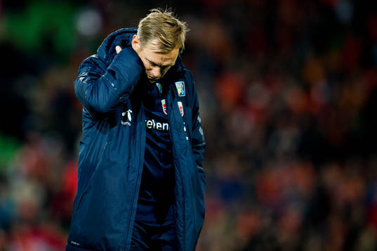 Martin Sjögren, head coach of Norway, looks dejected