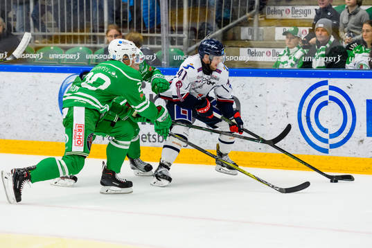Rögles Mathias From och Linköpings Chad Billins
