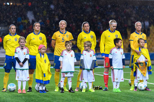 Sveriges Kosovare Asllani, Marija Banusic, Nilla Fischer,