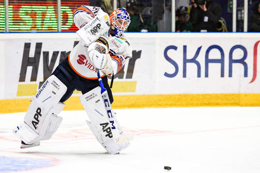 Växjös målvakt Viktor Fasth