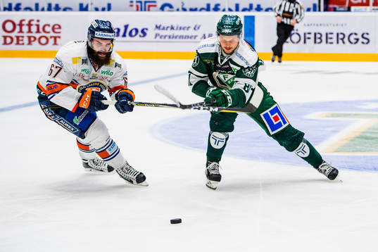 Växjös Linus Fröberg och Färjestads Theodor Lennström