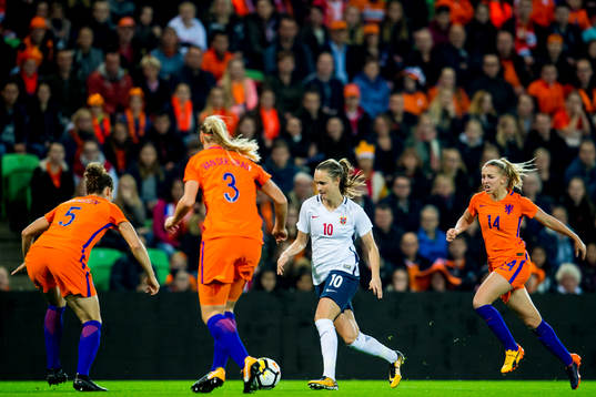 Caroline Graham Hansen of Norway in action against