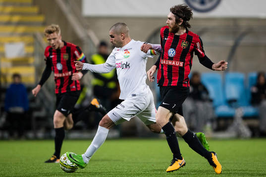 Dalkurds Rawez Lawan och Brommapojkarnas Markus Gustafsson