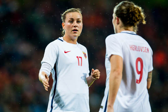 Kristine Minde and Isabell Herlovsen of Norway