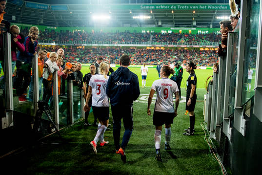 Maria Thorisdottir and Isabell Herlovsen of Norway