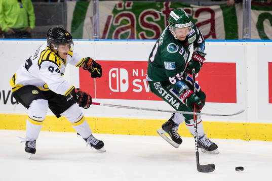 Brynäs Henrik Larsson mot Frölundas Ryan Lasch