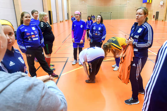 Angeliqa och Sara