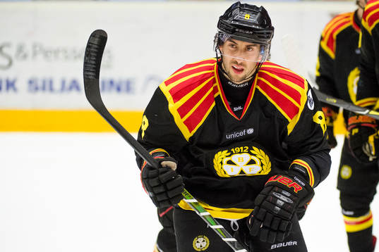 Brynäs Aaron Palushaj jublar