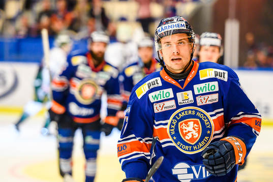 Växjös Pontus Netterberg jublar