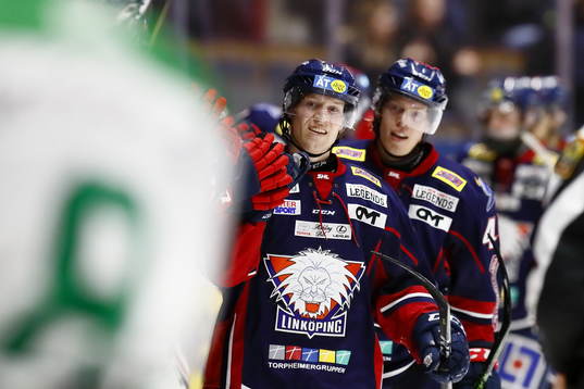 Linköpings Mathis Olimb med målskytt Ken Andre Olimb