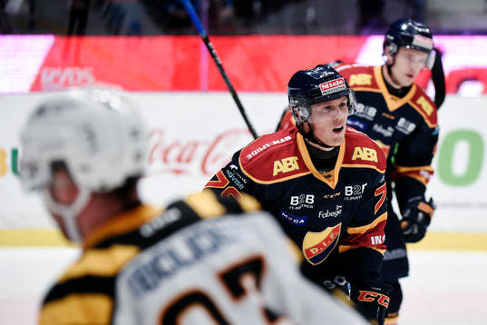 Djurgårdens Patrik Lundh jublar
