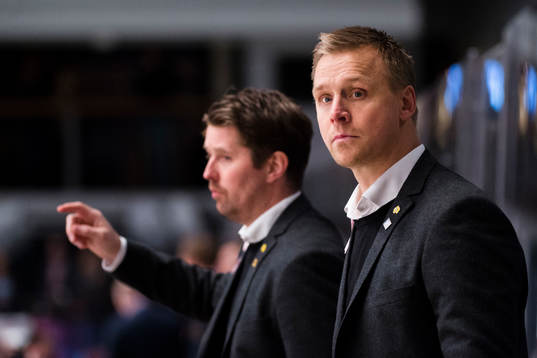 Skellefteås tränare Stefan Klockare och assisterande
