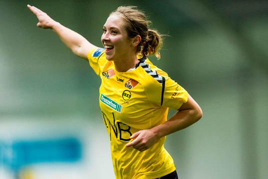 Marte Berget of LSK Kvinner celebrates scoring 3-1