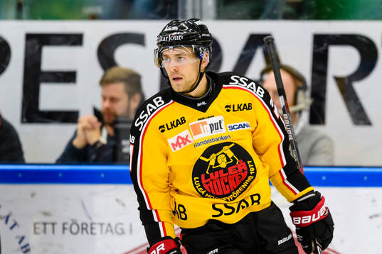 Luleås Patrick Cehlin jublar