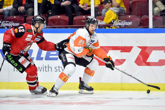 Malmö Redhawks Niklas Arell och Karlskronas Ludwig