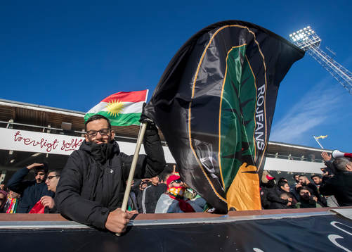 Dalkurd supporters i fotbollsmatchen i superettan mellan